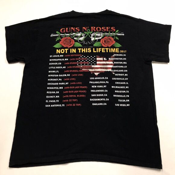 GUNS N ROSES Tour T Shirt Men L Black Not In This Lifetime 2017 Rock Band Tee - Picture 2 of 13